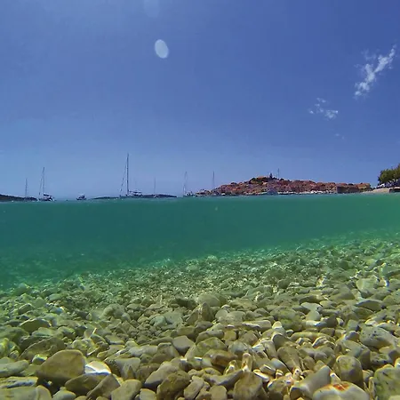 In With Wifi Primošten