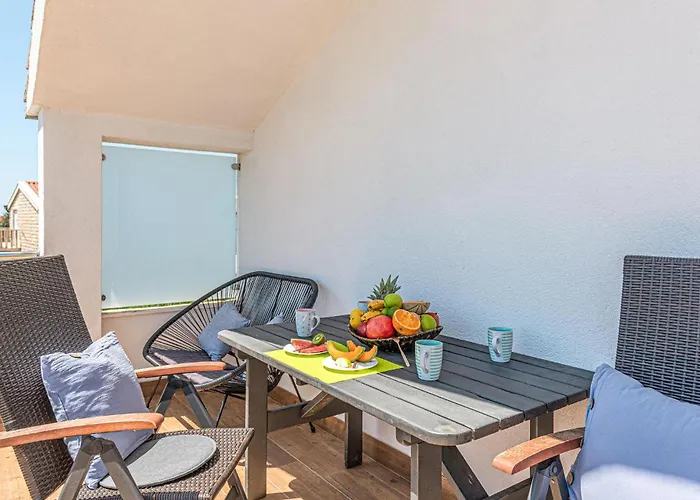 In With Wifi * Primošten